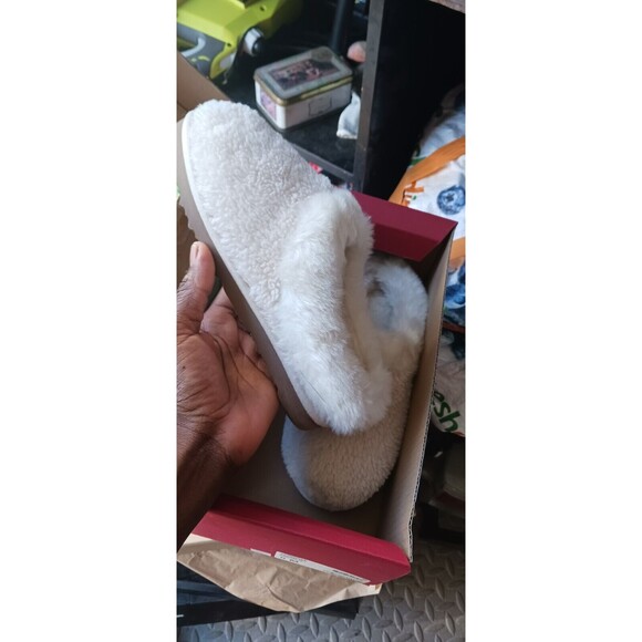 Style & Co. Teddiee Faux Fur Slippers Comfort Shoes Cream Women’s US 5M $49 - Picture 6 of 10